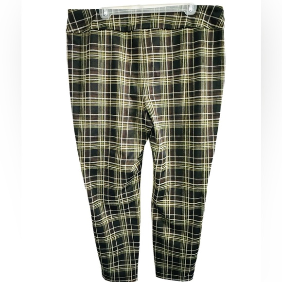 Cato Women’s Green Plaid Slip on Trouser Pants XL - Picture 3 of 5